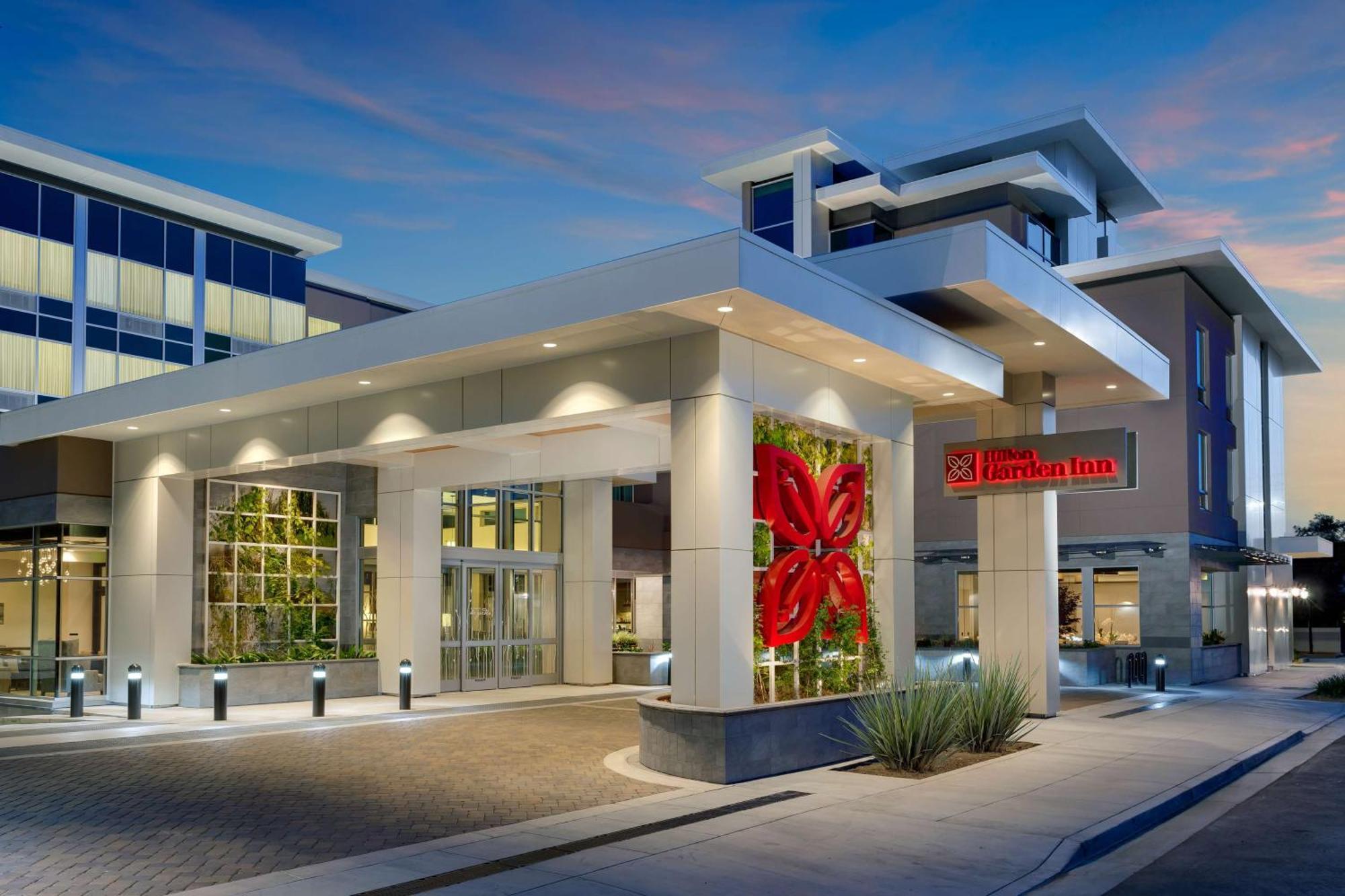 Hilton Garden Inn Palo Alto Exteriör bild
